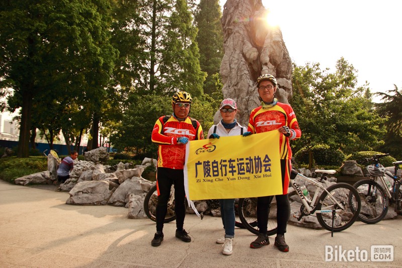 骑车穿越到历史朝代 扬州古城骑游记 骑车穿越到历史朝代 扬州古城骑游记