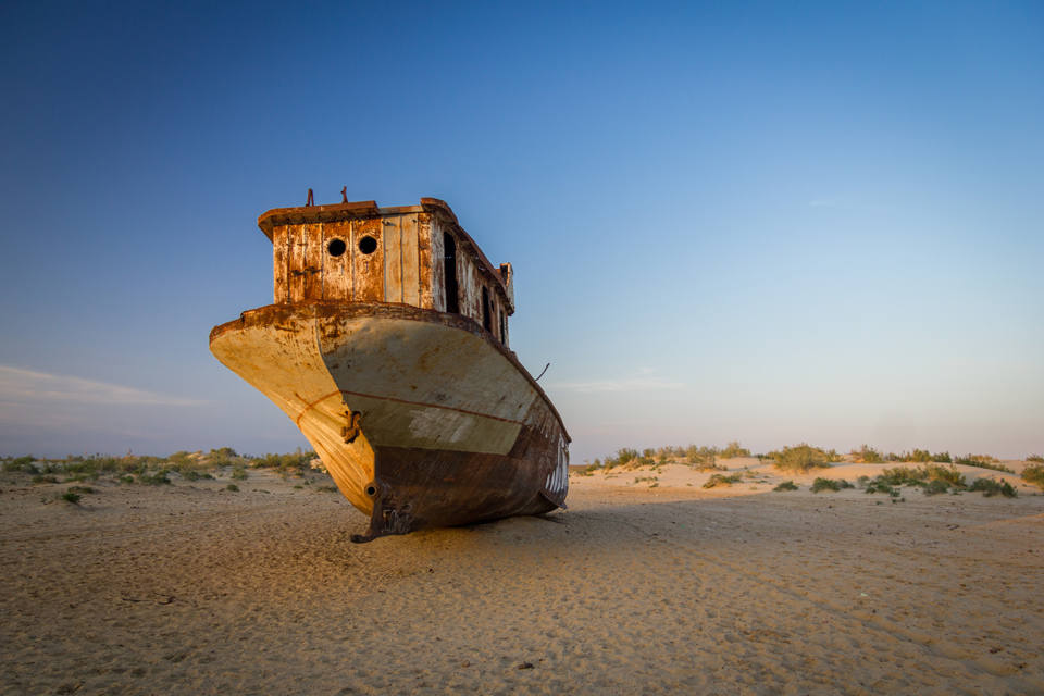 ����-��ɫɳĮ����֮��