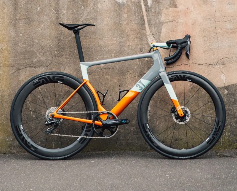 BMW宝马联名 BMW宝马联名