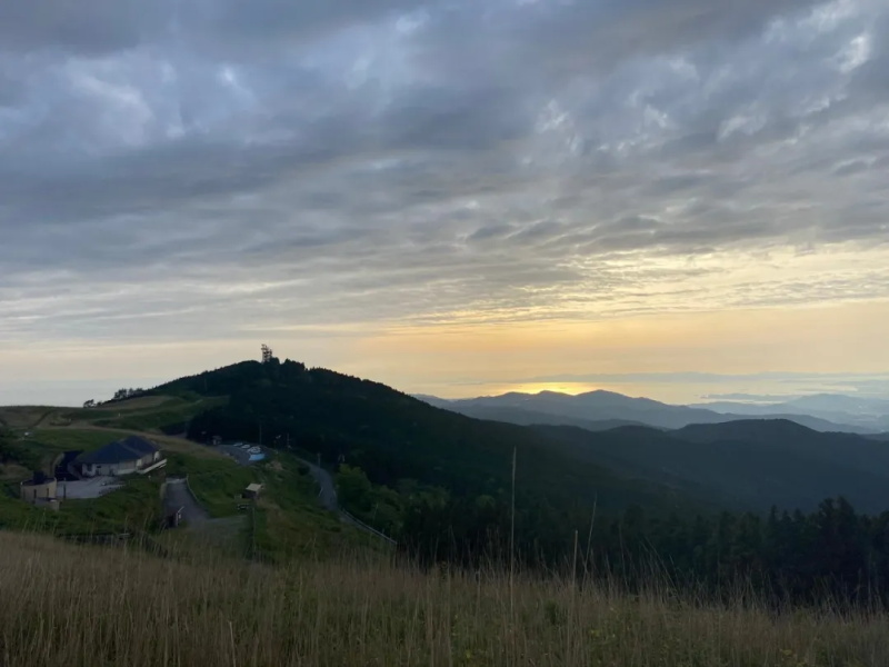 纪周山景-生石高原