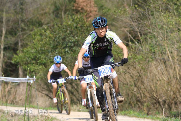 亚洲自行车展与南京高校联盟共推骑行文化 - 美