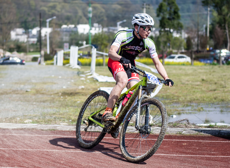 亚洲自行车展与南京高校联盟共推骑行文化 - 美