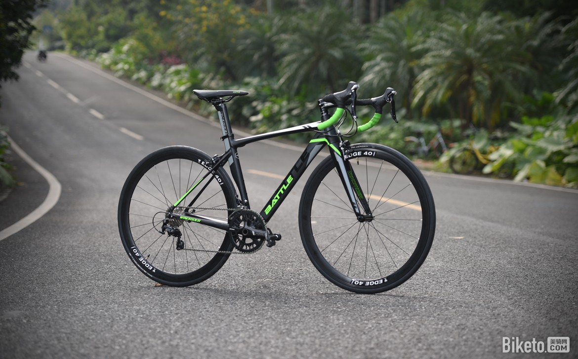 运动入门高品质之选富士达驭风800评测